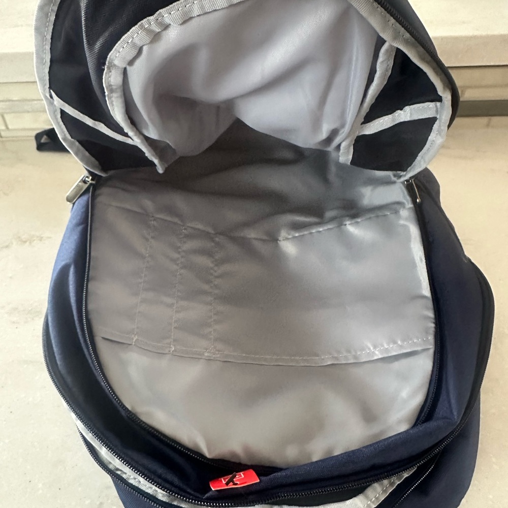 Under Armour Navy Backpack - Picture 5 of 6
